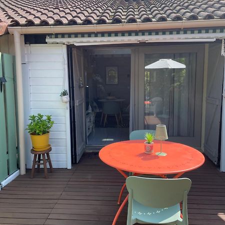Jolie Maison Au Golf Lacanau Exterior foto